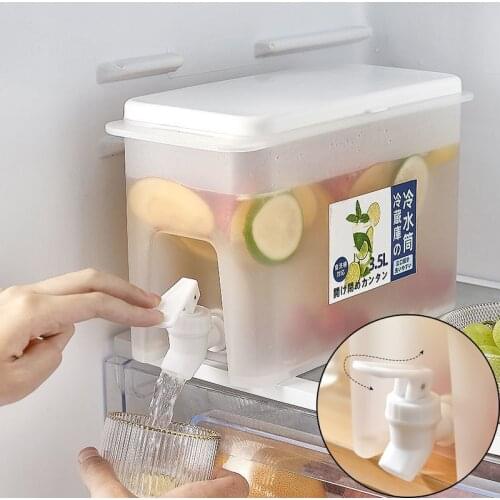 3.5L Water Pitcher Jug with Faucet Lemon Juice Kitchen Drinkware Cold Water Bottle Heat Resistant Party Juice Decanter for Water