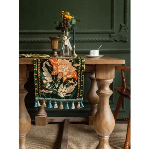 American Style Luxury Table Runner Flower Printing Table Cloth Runner Dark Green Chenille Tassel Table Runner Home Textile Decor