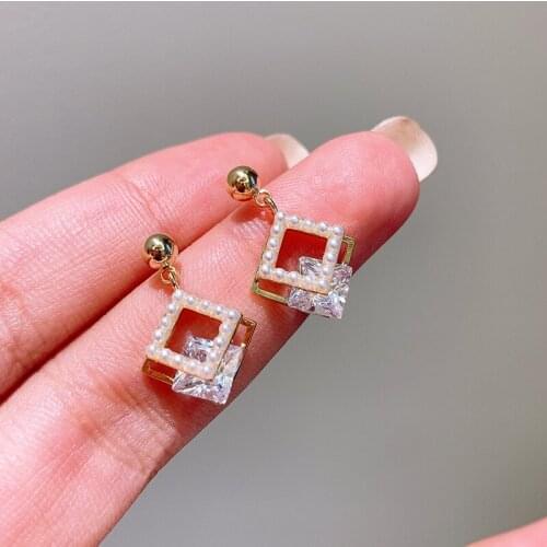 Sweet Crystal Square Stud Earrings Gold Color Imitation Pearl Rhombus Earrings for Women Wedding Jewelry Valentines Day Gift