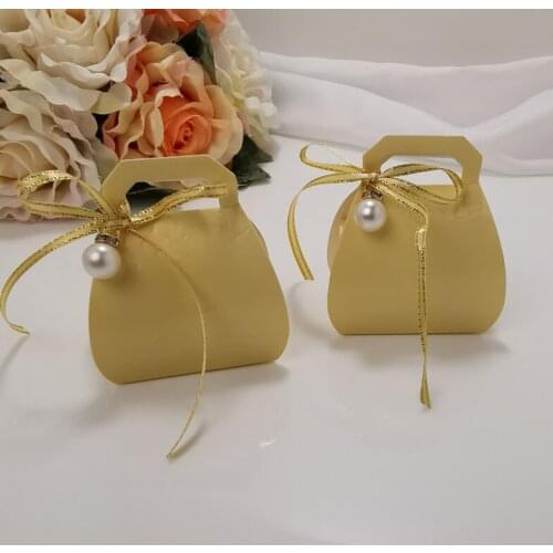 Mini Pearl Handbag Candy Box Golden Yellow Embossed Craft Gift Box Wedding Kids Birthday Baby Shower Deco Bag Party Supplies