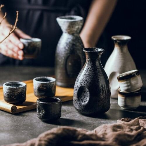 Simple Japanese Wine Bottle Retro Tea Cup Ceramic Sake Pot Creative Wine Jug Creative Liquor Wine Pourers Bar Tool Tableware