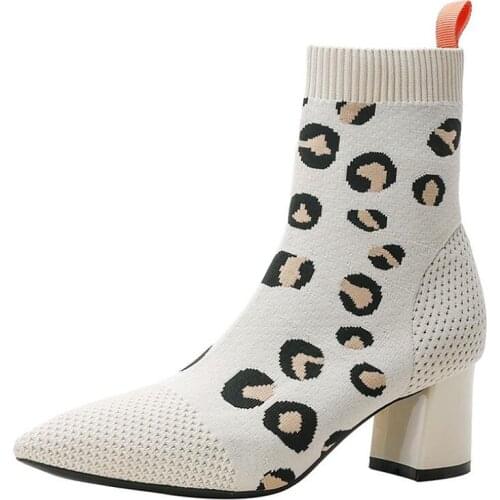 GUCHIYULAN Women's Boots