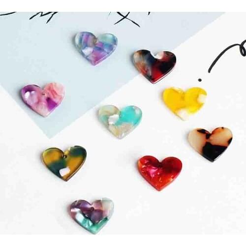 Diy jewelry making 50pcs/lot color pattern printing cartoon hearts shape acylic beads charms fit earring/bracelet pendants