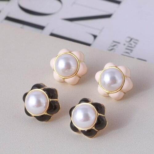 Round cute enamel three-dimensional six-petal flower shape set pearl sweet temperament stud earrings female