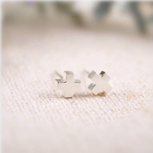 Fashion Little Cross Stud Earrings Smooth Surface Design Suitable for Men And Women