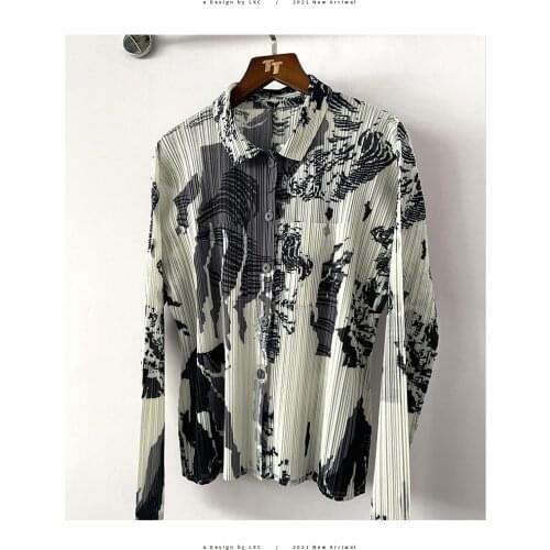 Changpleat Collar Blouses