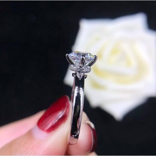 1Ct 6.5mm D Color VVS1 Moissanite Engagement Ring AU750 18K White Gold Ring Wedding Diamond Jewelry R102