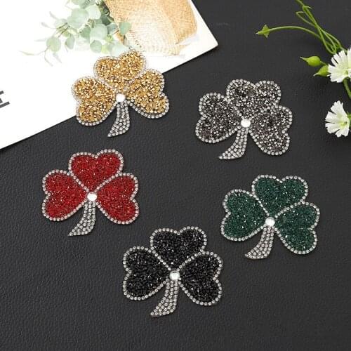 10Pcs 5.5*5.5Cm Clover Heat Transfer Motifs Hotfix Rhinestones Iron On Clothing Diy Patches Flower Applique Dress Lady Bag Shoes
