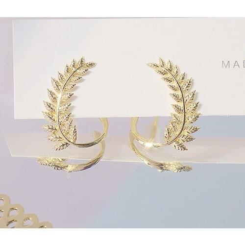 Minimalist Exquisite Tiny 14K Real Gold Leave Earring for Women Fashion Dazzling Gold Leaf Stud Earring Wedding Pendant Gift