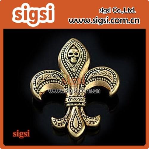 Nifty skeleton rhinestone brooch