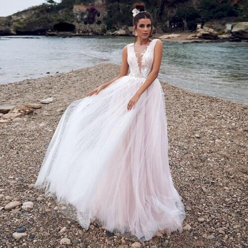 Elegant Sweep Train V Neck Boho Wedding Dresses 2020 Newest Appliques Lace Backless Bridal Gowns Bride Dress Vestidos De Novia