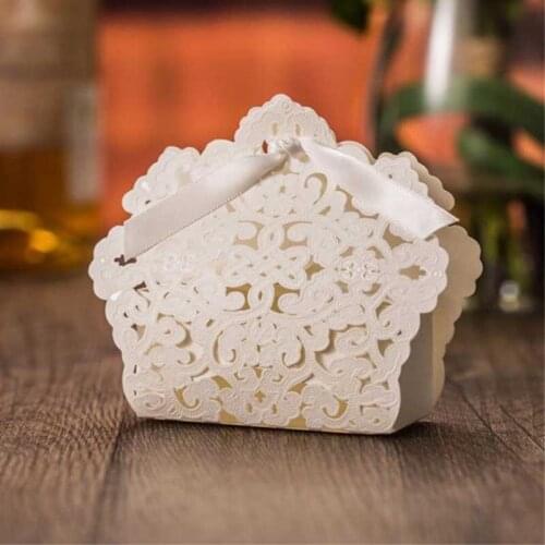 Wedding candy box Laser Cutting creative hollow carved Gift bag wedding 50 pcs/lot gift box Chinese wedding exquisite candy box