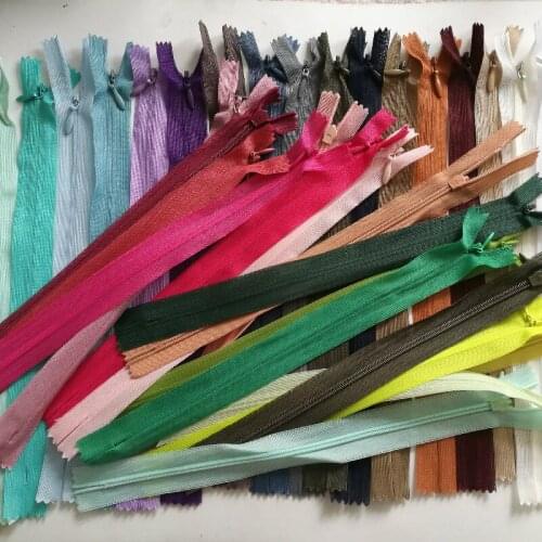 200pcs/lot 10 inches Invisible Zippers Close End Sewing Notions Dress Skirt Pillow Cushion Closure Tailoring Materials