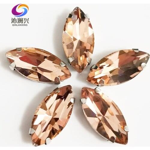 Free shipping Water red Horse eye shape High quality Glass Crystal sew on claw rhinestones with ,Diy Clothing accessories SWM08