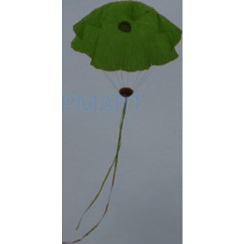 Plastic Hand Throwing Parachute Toy Kids Mini Play Parachute Toy Outdoor Sports Development Children Kids Educational Toys Gifts