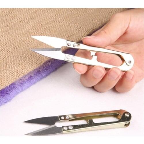 High quality high carbon steel Shear Fish line scissors 15g/10.5cm U-shaped fishing line scissors sewing Random color 1pcs