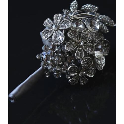 Gray Rhinestones Crystals Grooms Boutoniere Ansteckblume Vintage Wedding Corsage Madrinhas de casamento Groomsmen Brooches 2018