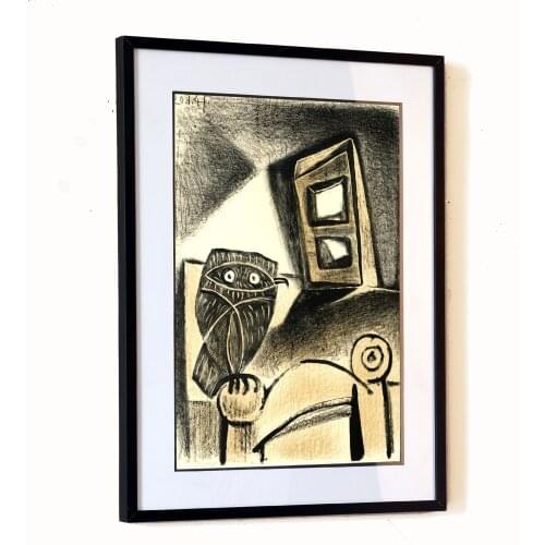 Picasso framed artwork on Hibou à la chaise fond ocré, 1947 picture frame female abstract art 30x40cm