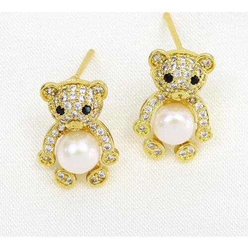 10 pairs Cartoon Bear stud earrings Zircon pearl beads Stud earrings Fashion jewelry earrings women Jewelry earrings 8518