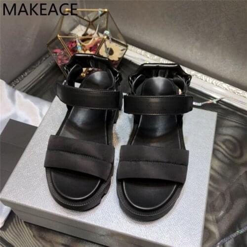 New Summer Women Sandals Thick Sole Beach Shoes Female Black White Sandalias Mujer Casual Flats Shoes Women Platform Sandals