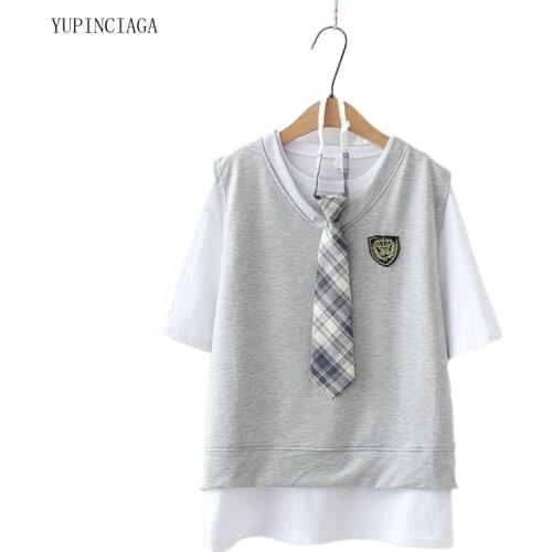 Womens Two Piece Sets Japan Mori Girl Style Badge Cloth Vest + Tie Short sleeve White T-shirt Girl Suit 2021 Summer 2 Piece Set