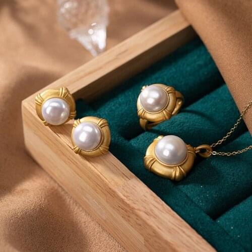 S925 sterling silver gold-plated natural pearl Grace affordable luxury fashion womens ear studs opening rings pendants