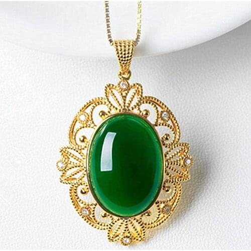 Vintage Carving Green Jade Emerald Gemstones Diamond Pendant Necklaces For Women 18k Gold Color Choker Jewelry Bijoux Party Gift