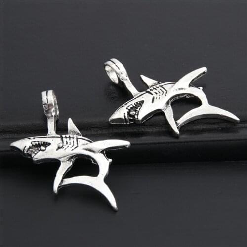 5pcs Silver Color Wholesale Shark Charms Pendant Aquatic Creatures Jewelry Craft Supplies A2970