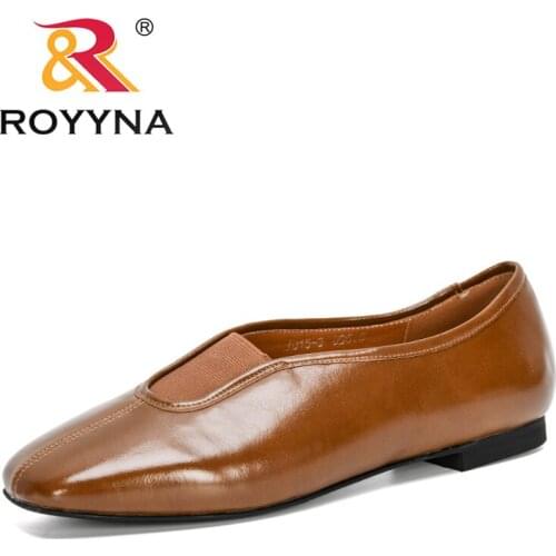 ROYYNA 2020 New Designers Shoes Women Loafers More Colors Slip on Comfortable Ladies Office Shoes Popular Zapatos Mujer