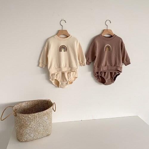 Cute Round Neck Long Sleeve Pullover Baby Set Spring Rainbow Print Sweater + Shorts 2-piece Newborn Clothes Fashion Baby Romper