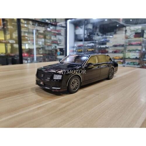 Kyosho 1:18 For Toyota Century GRMN Resin Diecast Car Model Black Warrior Kids Toys Gifts Display Collection Ornaments