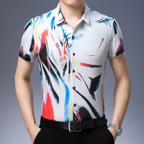 New Leisure Style Printed Shirt Male Fashion Patchwork Colors Clothes Shrot Sleeve Dress Shirt