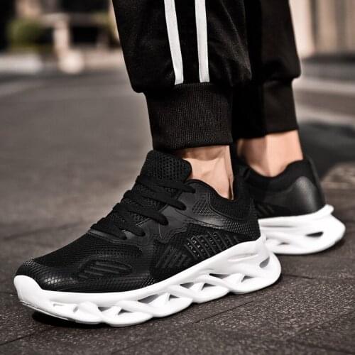 White Sneakers sports s Casual mesh Fashionable mens canvas fashion sneaker casuales man summer comfort mens Sneaker breathable