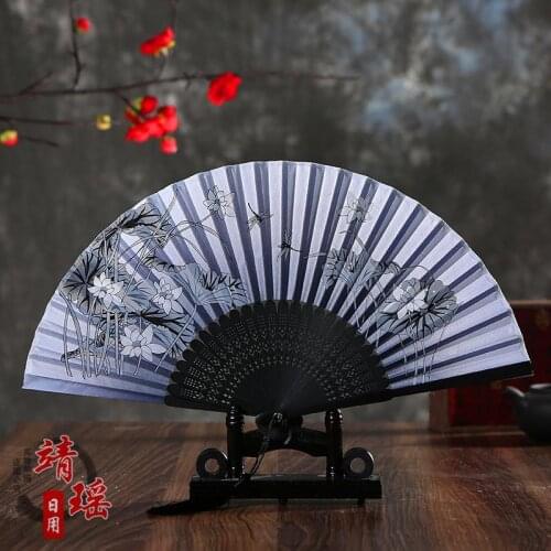 Silk folding fan Japanese folding fan Chinese fan