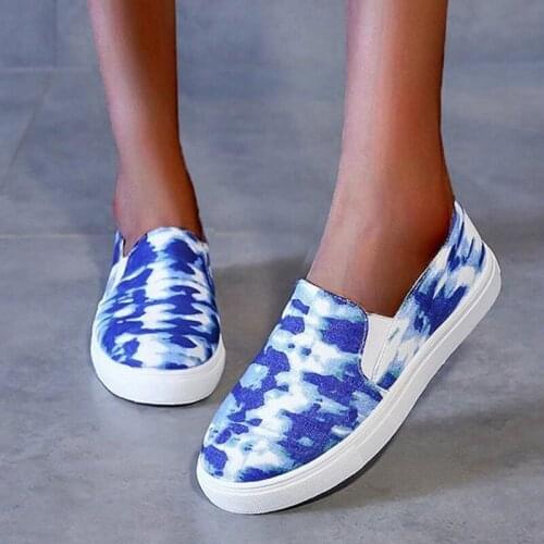 Large Size Women Loafers Plaid Black Loafer Rainbow graffiti Slip on Flat Shoes Female Silver Casual Shoes zapatos mujer 8696L