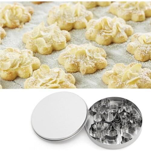 Cookie Cutters Flower Style Chocolate Biscuits Cake Molds Home DIY Baking Tools Stainless Steel Metal Molds Set of 12