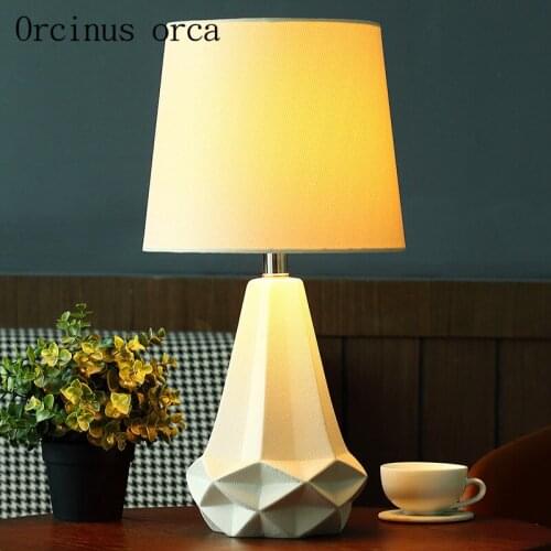 Nordic modern simple ceramic table lamp living room American Creative white diamond table lamp free shipping