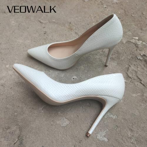 Veowalk Solid White Crocodile Pattern Embossed Women Pointed Toe High Heels Sexy Ladies Classic Stilettos Pumps Party Shoes