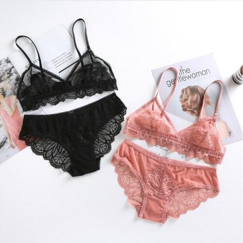 Lace Triangle Cup Bra Suit Lightweight Air-permeable Ring-free Girl Underwear Bralette lingerie lenceria