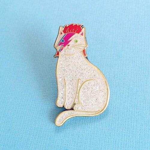 Bowie Cat Sparkle Glitter Enamel Brooch Pin Backpack Hat Bag Collar Lapel Pins Badges Women Mens Fashion Jewelry Accessories