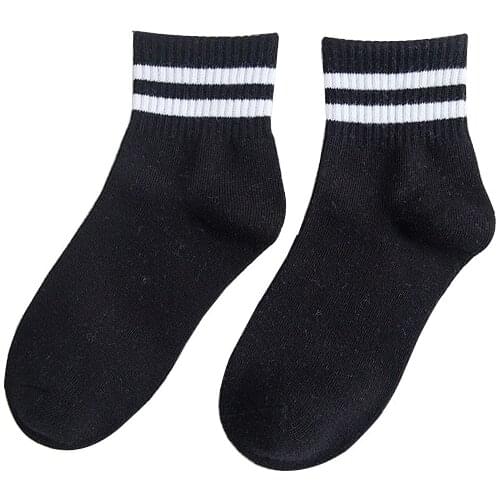 5 pairs New Autumn and Winter trend fashion Women and Men socks striped tube Womens socks college sports casual Women socks