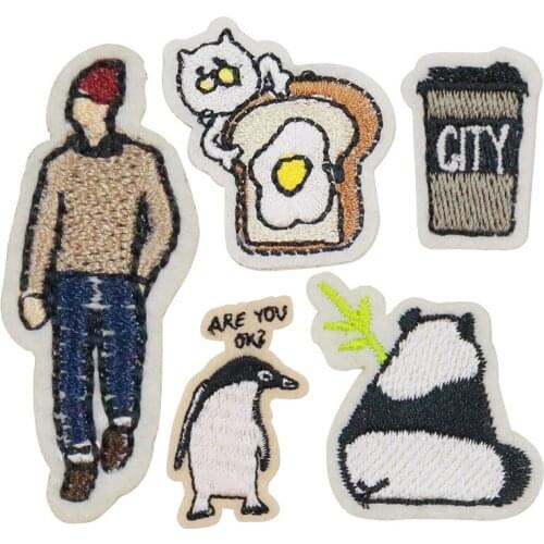 New Arrival Lovely Animals Iron on Patch Sewing Embroidered Applique for Jacket Clothes Stickers Badge DIY Apparel Accessories