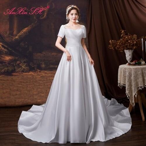 AnXin SH princess white satin wedding dress French Retro vintage sweetheart ruffles short sleeve bride lace up wedding dress
