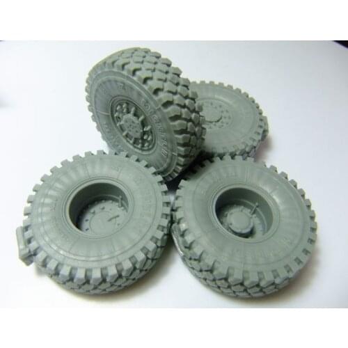 1 / 35 Modification of assembly model Sagged Wheels for Buffalo MPCV 4 Pack