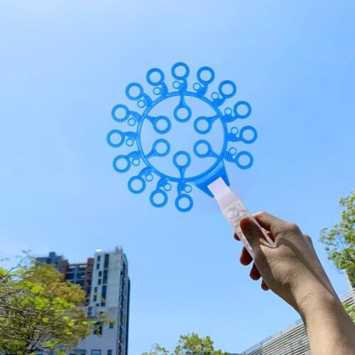 Funny Bubbles Maker Large Bubble Making Wand Blower Ring for Kids Outdoor Playtime Birthday Party Backyard Games Random Color