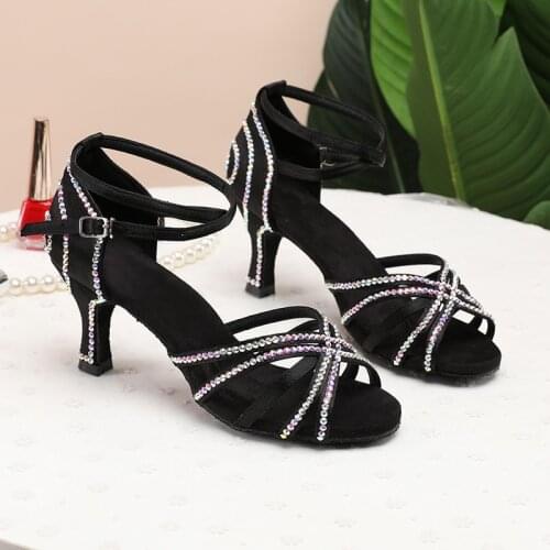 New social performance dance shoes diamond-studded satin rhinestone parquet latin dance shoes female adult middle and high heels