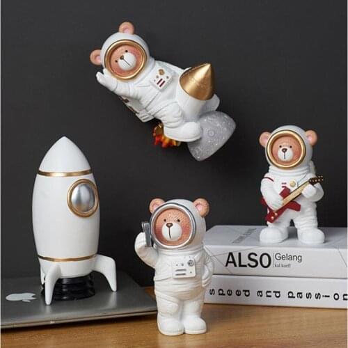 [HHT] Nordic Creative Astronaut Space Bear Ornaments Milk Coffee Shop Shelf Decor Home Living Room TV Cabinet Decoration Crafts