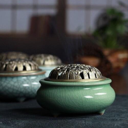 Celadon incense burner ceramic Buddha antique incense sandalwood incense peony auspicious clouds cover incense