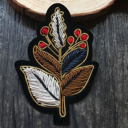 High quality luxury indiasilk embroidered badge flower tree design brooch clothes pin badges for clothes broches para ropa