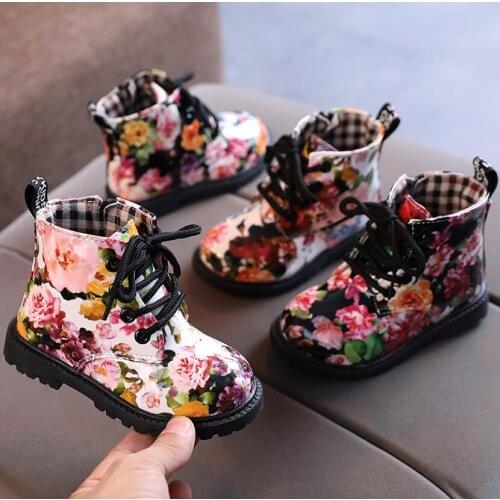 Autumn Winter Children Martin Boots for Boys Girls Sport Shoes Fashion Zipper Kids Ankle Boots White Black Leather Girls Boots